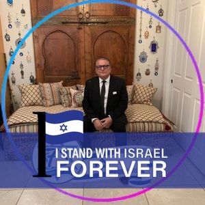 Meet your Posher, Claude